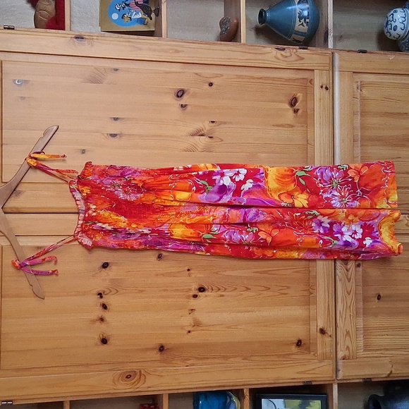 Puanani Dresses & Skirts - Puanani Vibrant Hawaiian Made Floral Sleeveless Sundress Size Medium